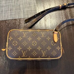 Louis Vuitton Brown and Tan Monogram Shoulder Bag